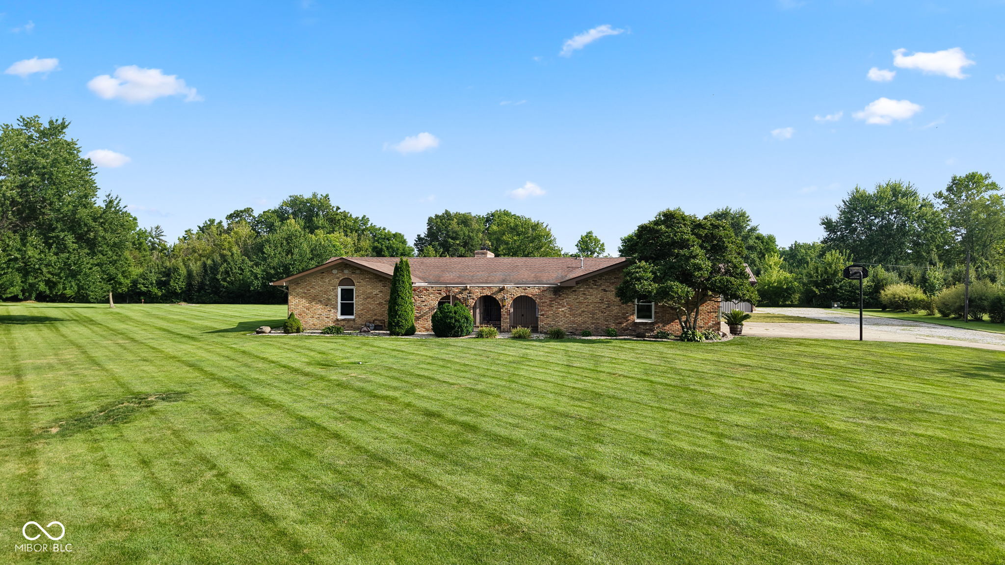 3885 Honey Creek Court