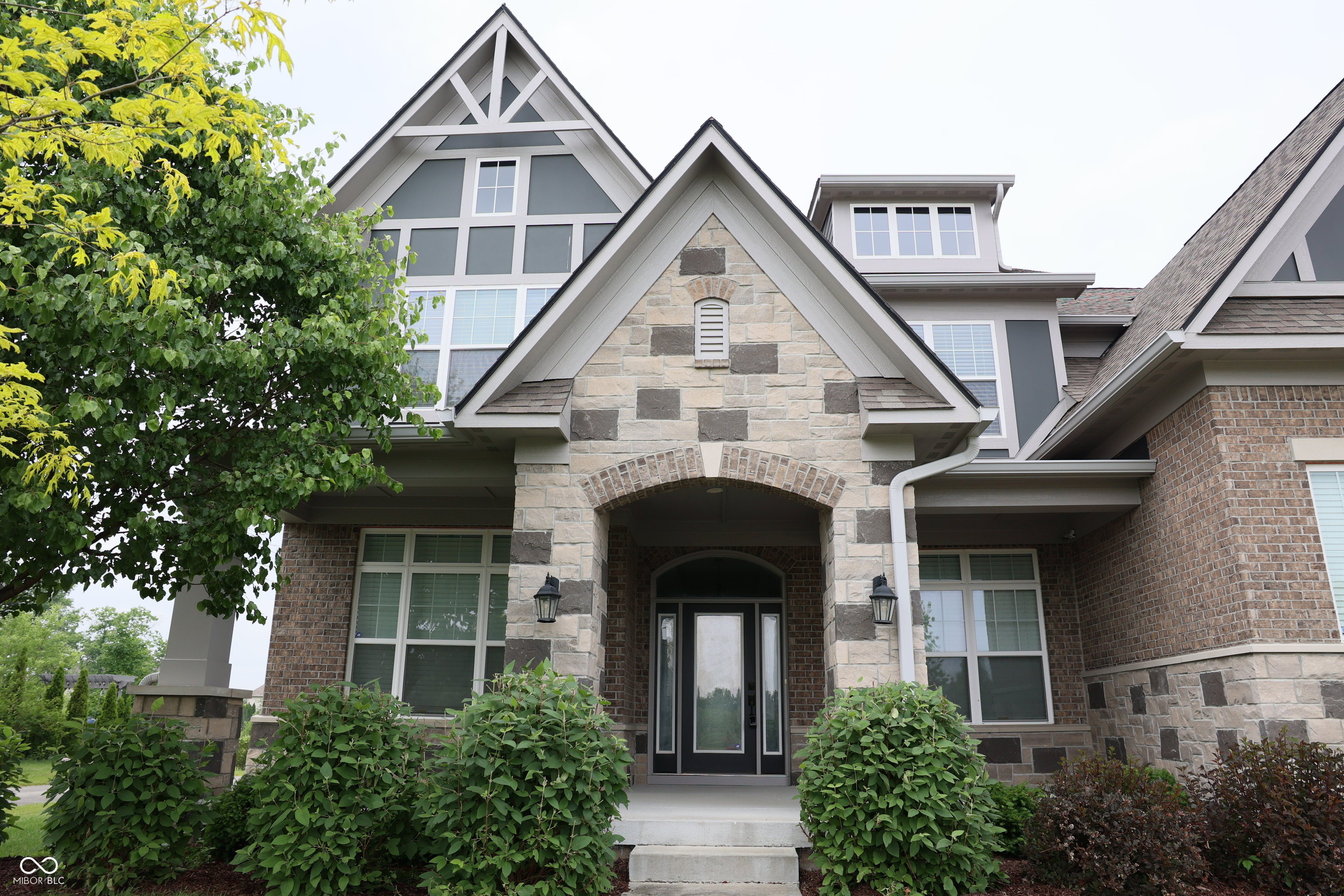 13044 Moorland Lane