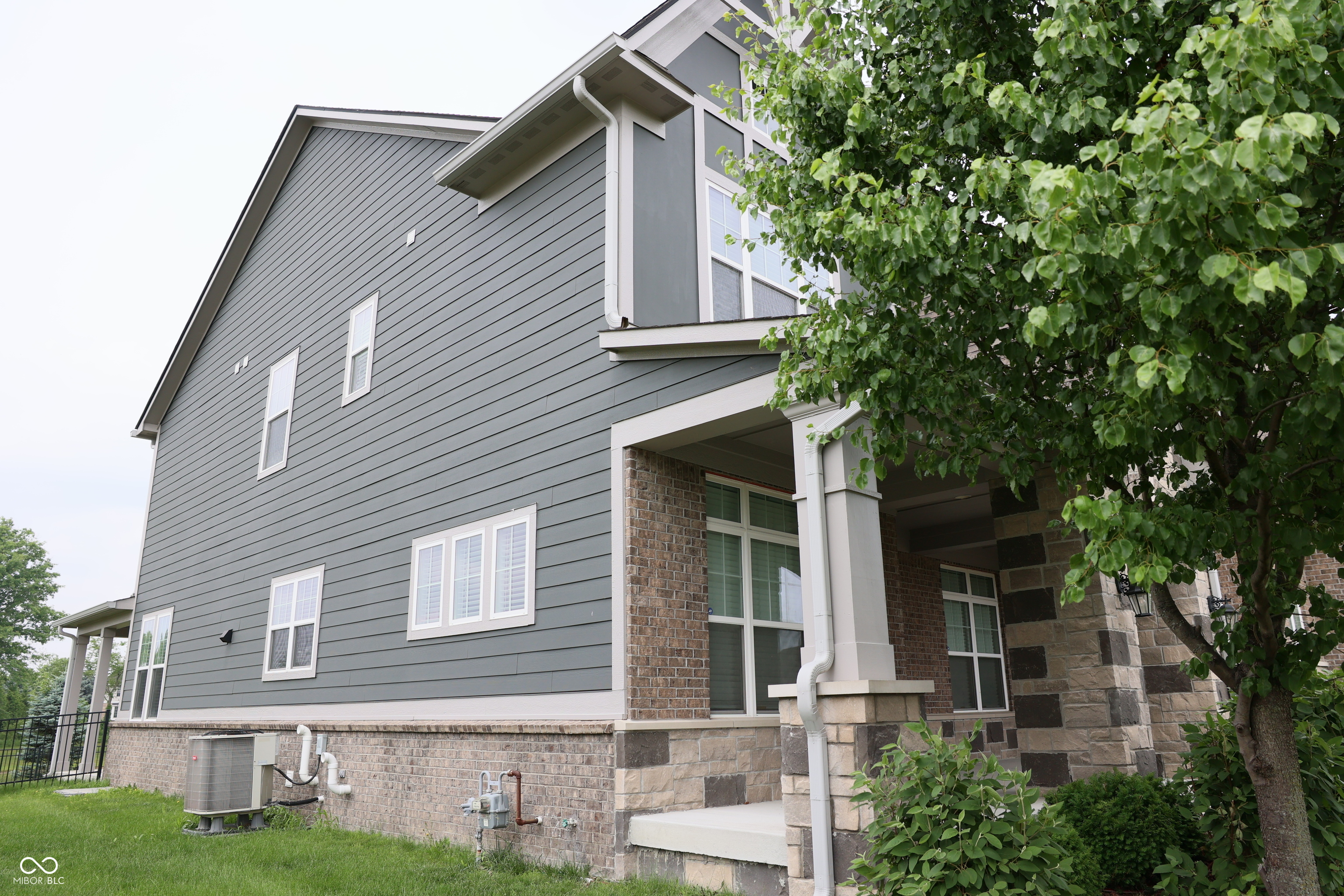 13044 Moorland Lane