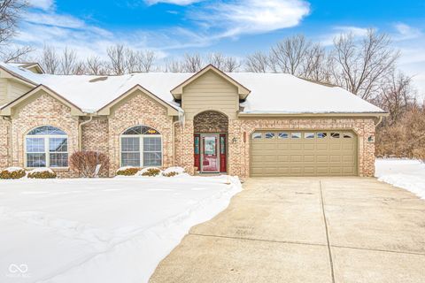 Photo of 7775 Rosa Drive, Indianapolis, IN 46237 (MLS # 22082840)