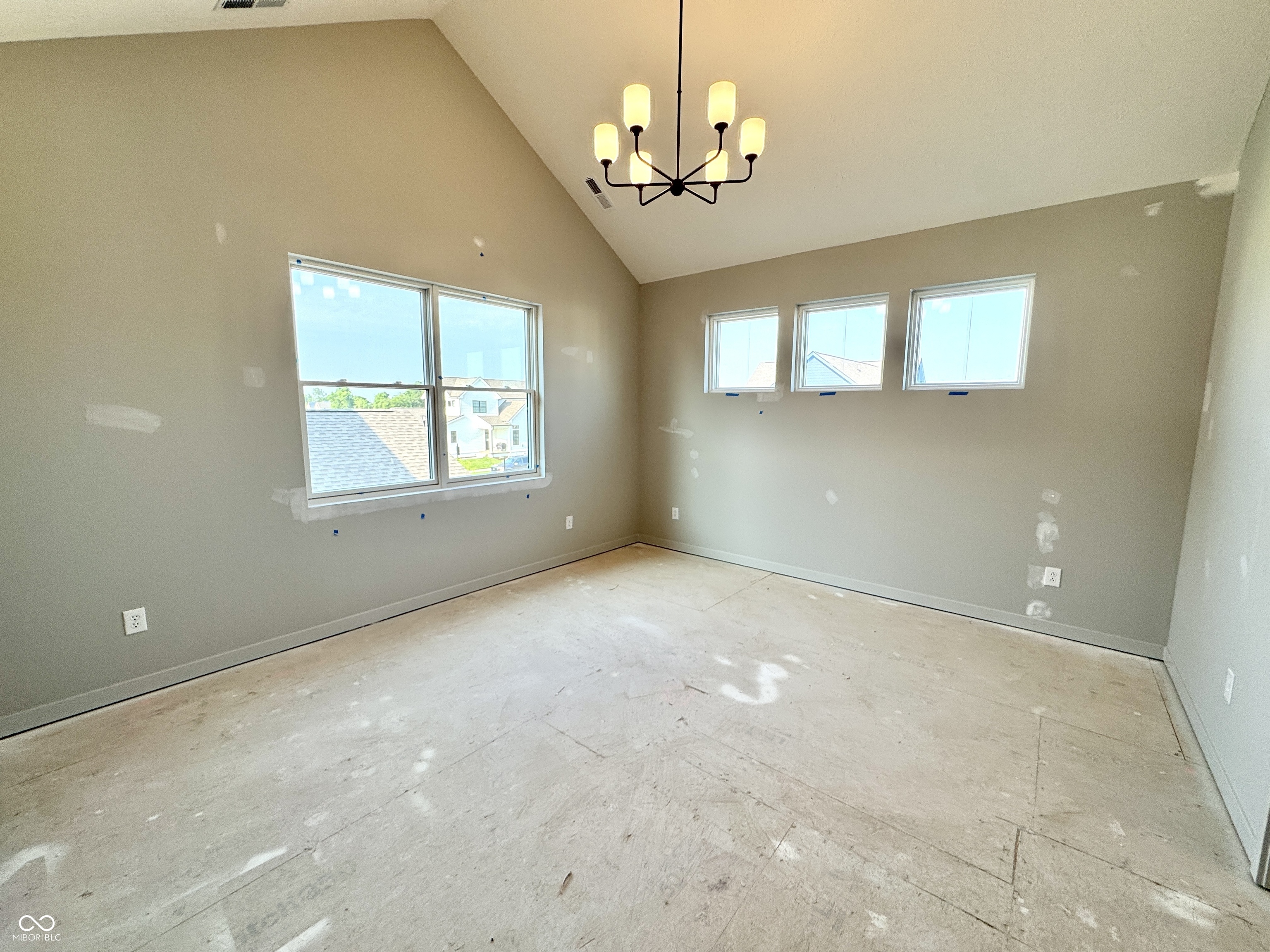 17334 Newton Main Street