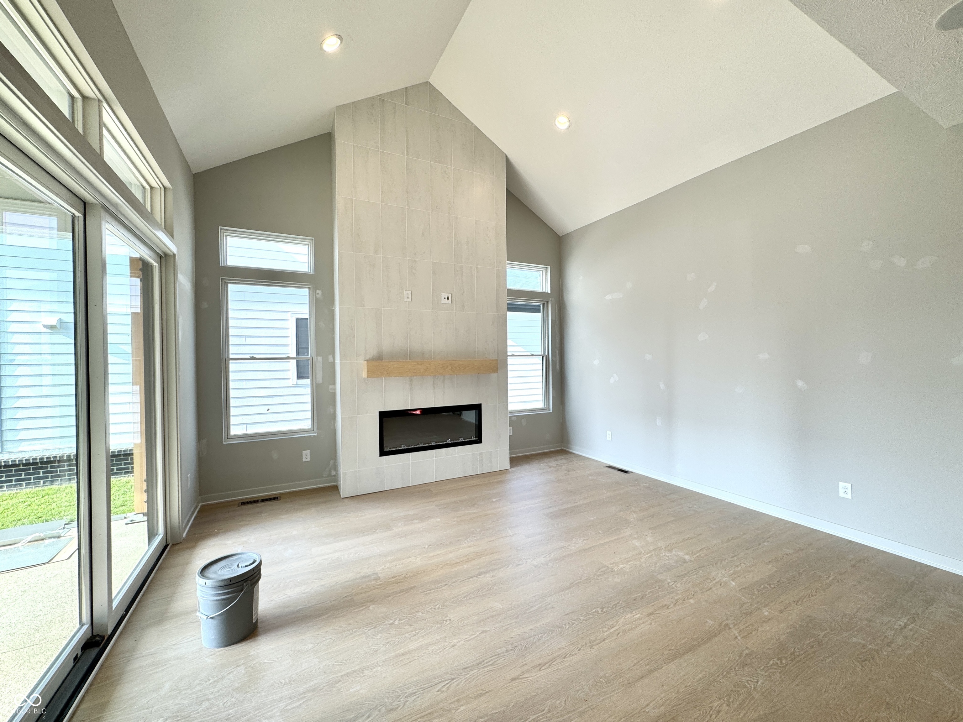 17334 Newton Main Street