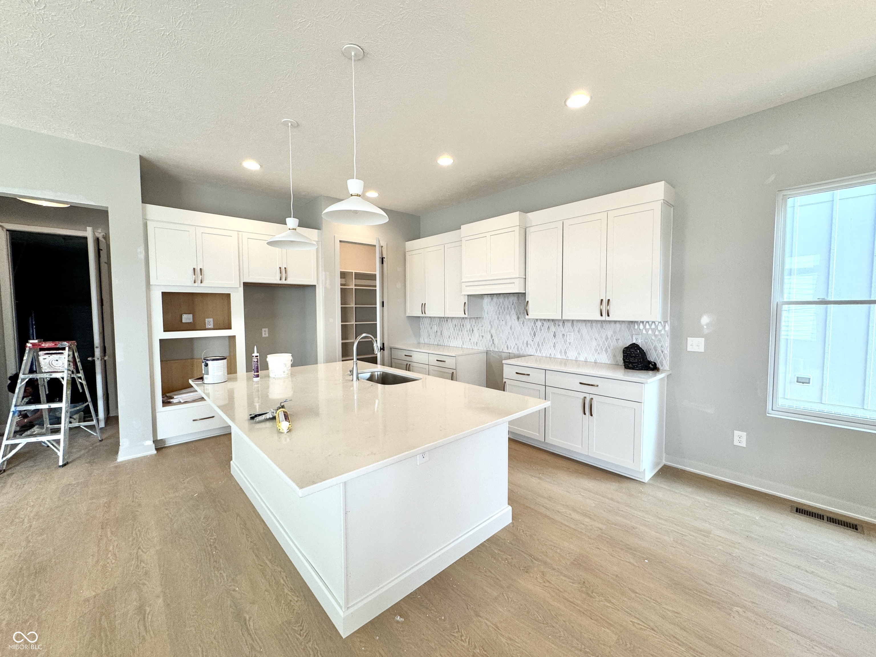 17334 Newton Main Street