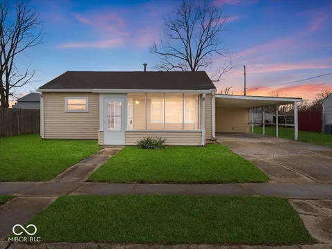 329 Roosevelt Drive, Shelbyville, IN 46176 - MLS#: 22028221