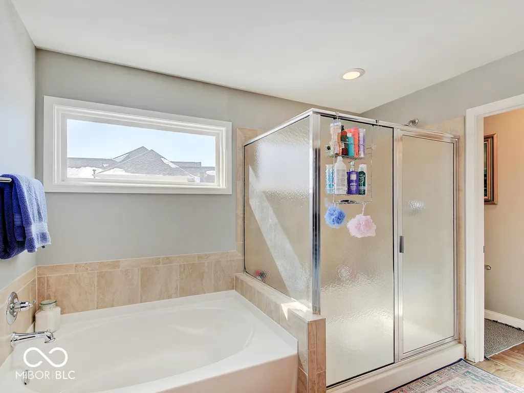 Greenwood, Indiana 46143, United States, 4 Bedrooms Bedrooms, ,3 BathroomsBathrooms,Residential,Active,474