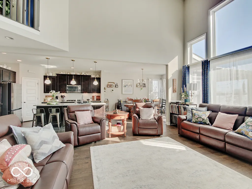 Greenwood, Indiana 46143, United States, 4 Bedrooms Bedrooms, ,3 BathroomsBathrooms,Residential,Active,474