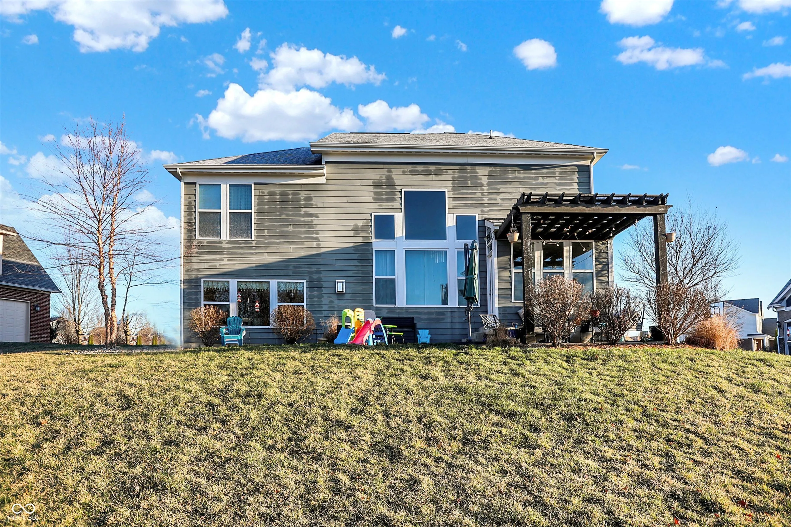 Greenwood, Indiana 46143, United States, 4 Bedrooms Bedrooms, ,3 BathroomsBathrooms,Residential,Active,474