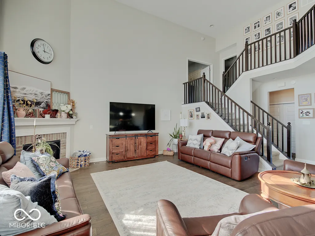 Greenwood, Indiana 46143, United States, 4 Bedrooms Bedrooms, ,3 BathroomsBathrooms,Residential,Active,474