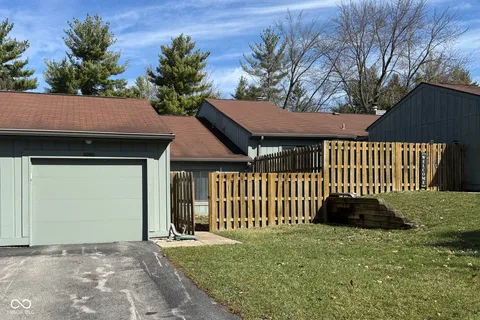 5060 Hawthorne Way Unit 11, Avon, IN 46123 - MLS#: 22019147