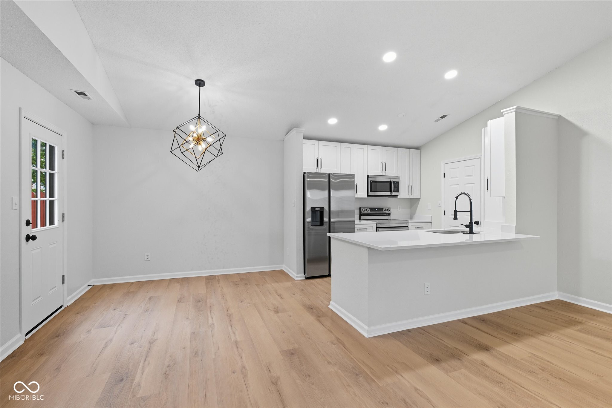 1664 Sweetwater Lane