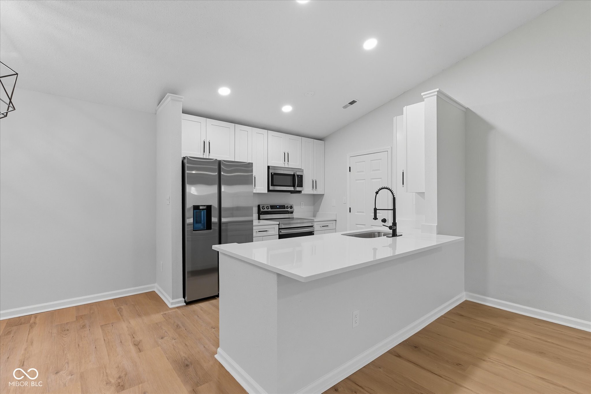 1664 Sweetwater Lane