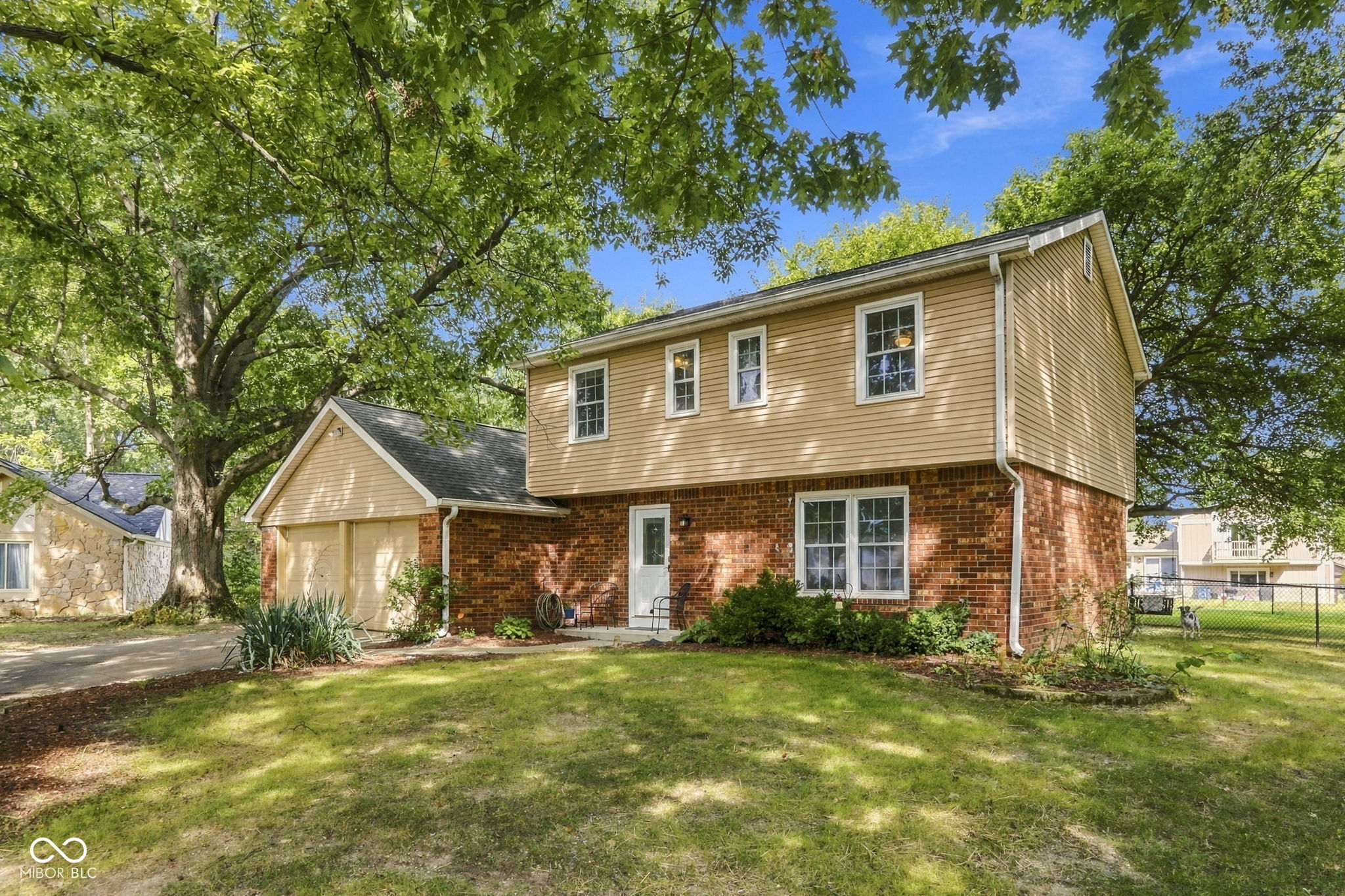 8330 Dove Court