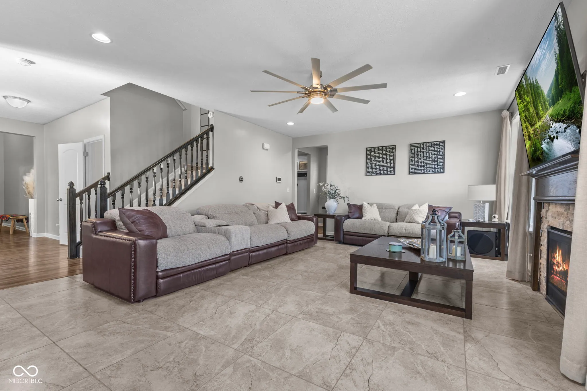 Whitestown, Indiana 46075, United States, 4 Bedrooms Bedrooms, ,3 BathroomsBathrooms,Residential,Active,202080