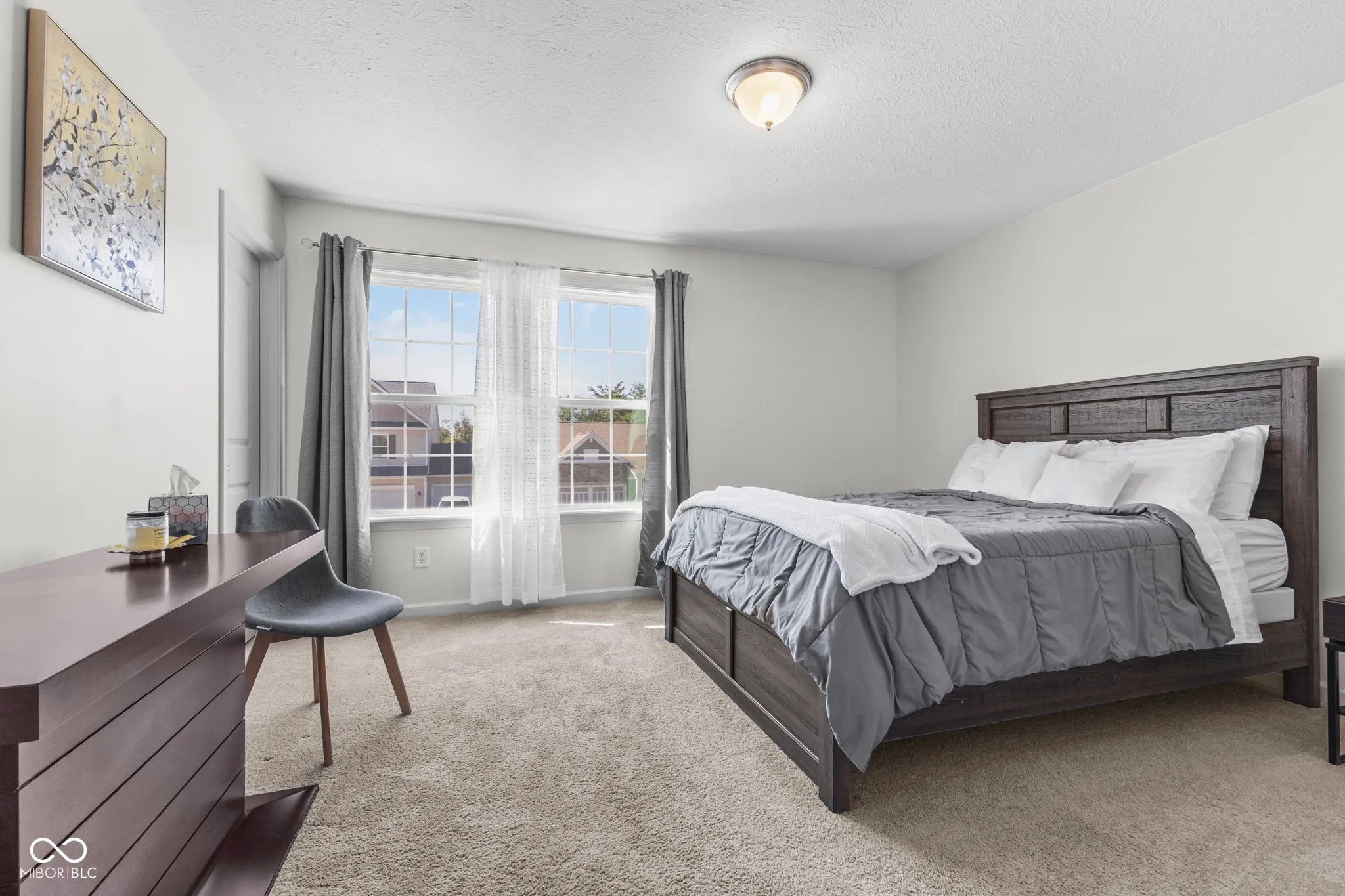 Whitestown, Indiana 46075, United States, 4 Bedrooms Bedrooms, ,3 BathroomsBathrooms,Residential,Active,202080