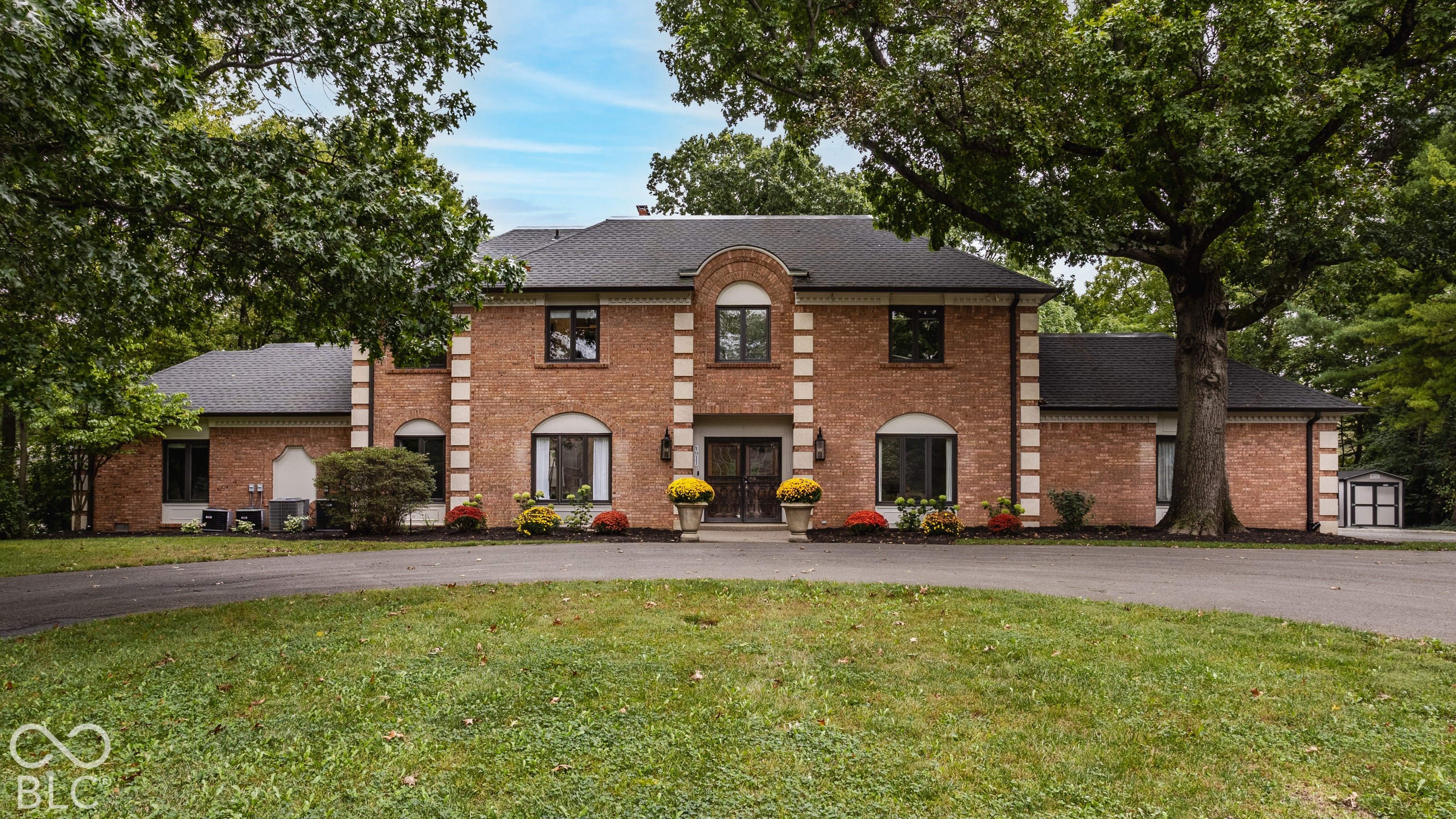 911 Round Table Court