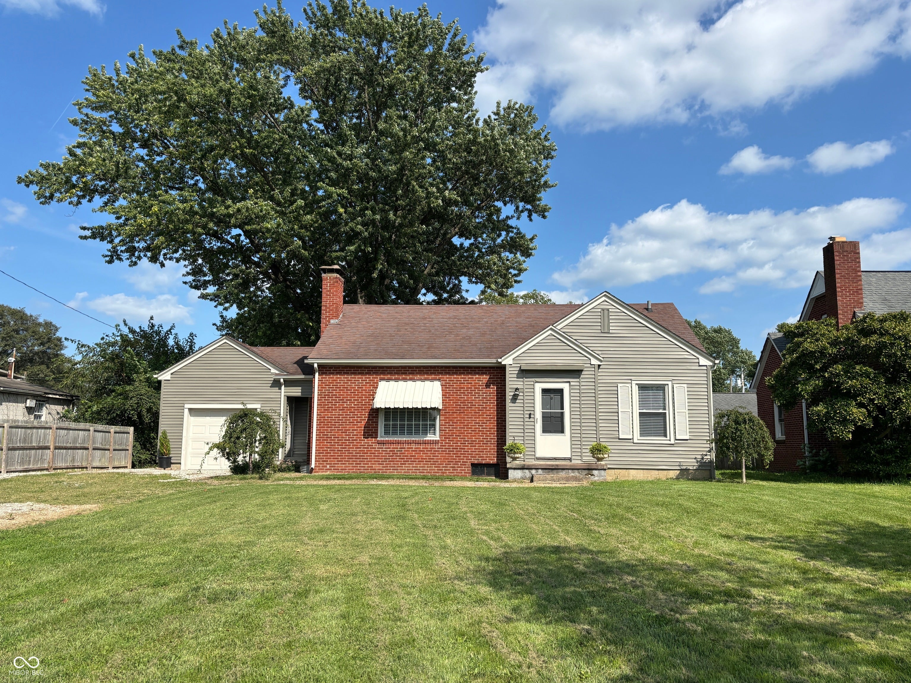 4871 N US Highway 31