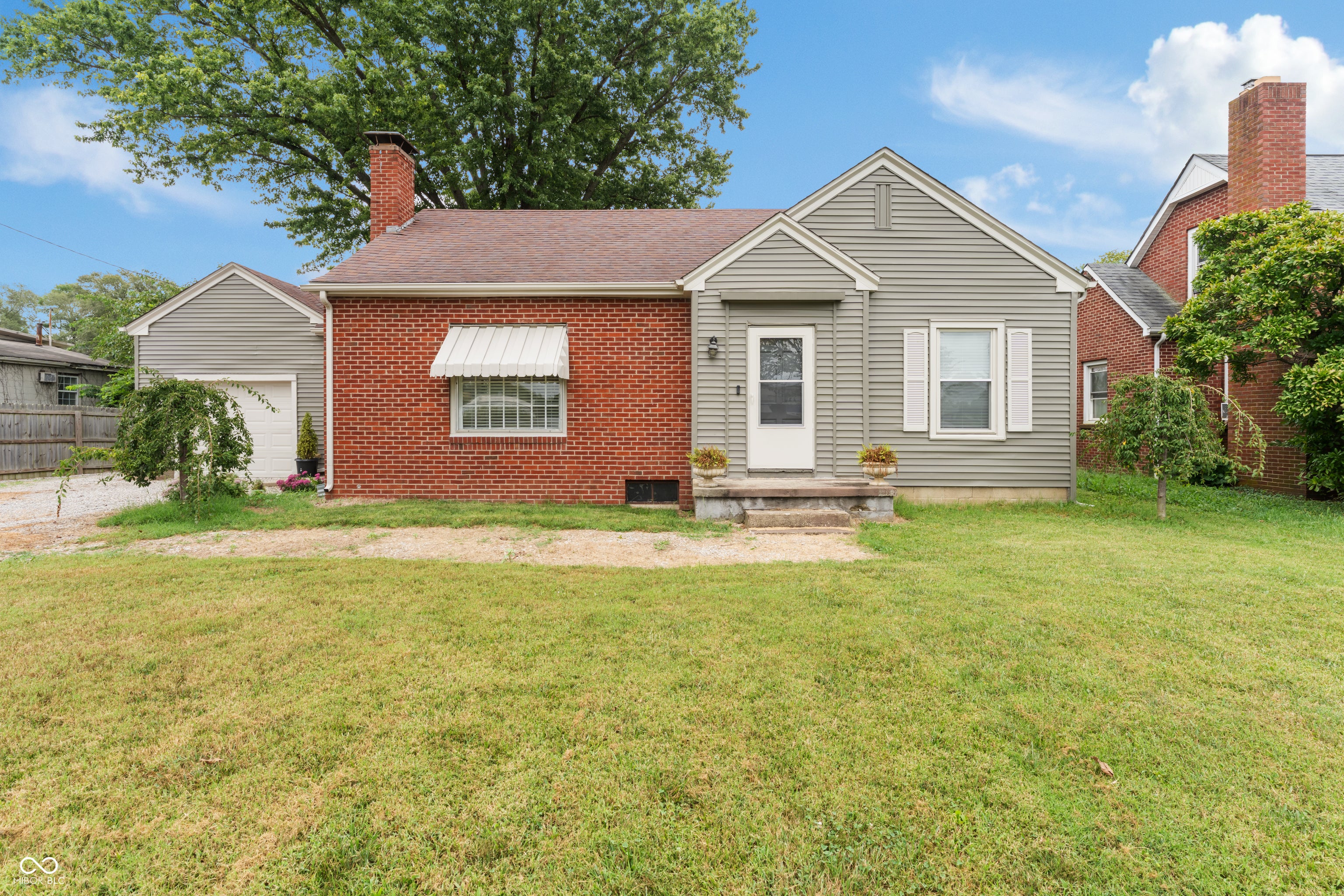 4871 N US Highway 31