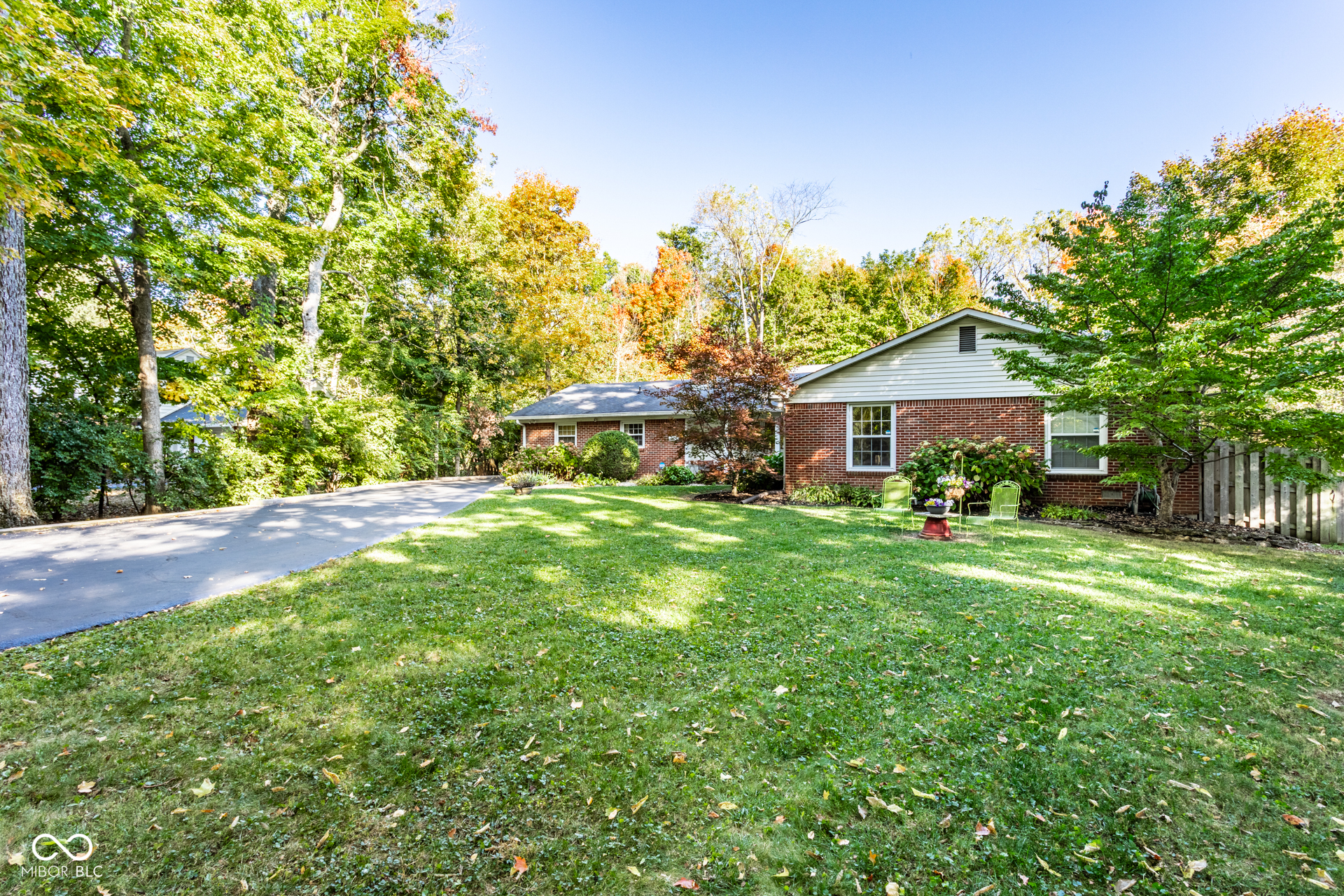 2404 E 91st Street