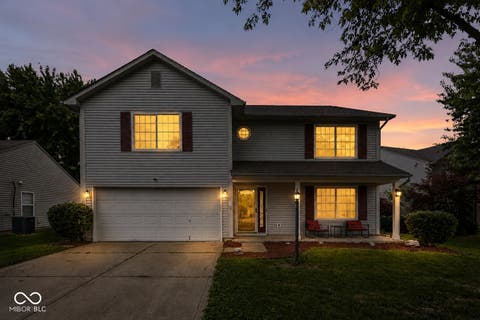 Photo of 4620 Driftwood Lane, Greenwood, IN 46143 (MLS # 22106937)