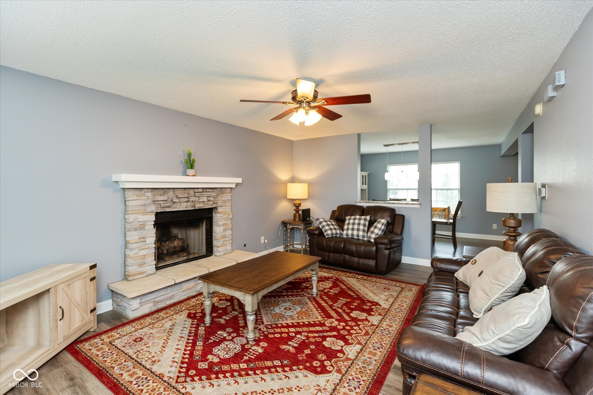 10270 Apple Blossom Circle