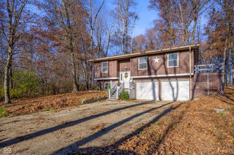 Photo of 3798 S 100 Road W, Hartford City, IN 47348 (MLS # 22073844)