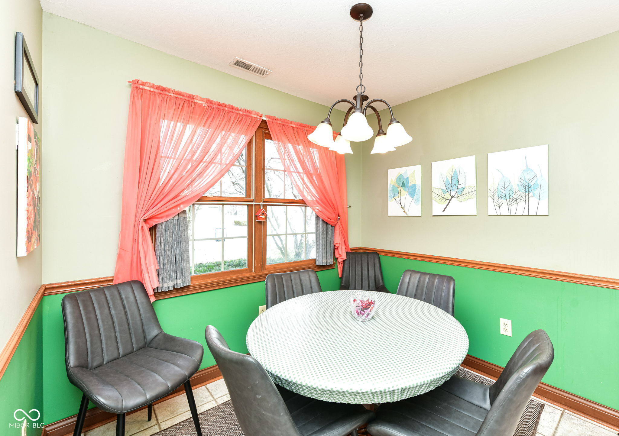 4739 W Harrisburg Court