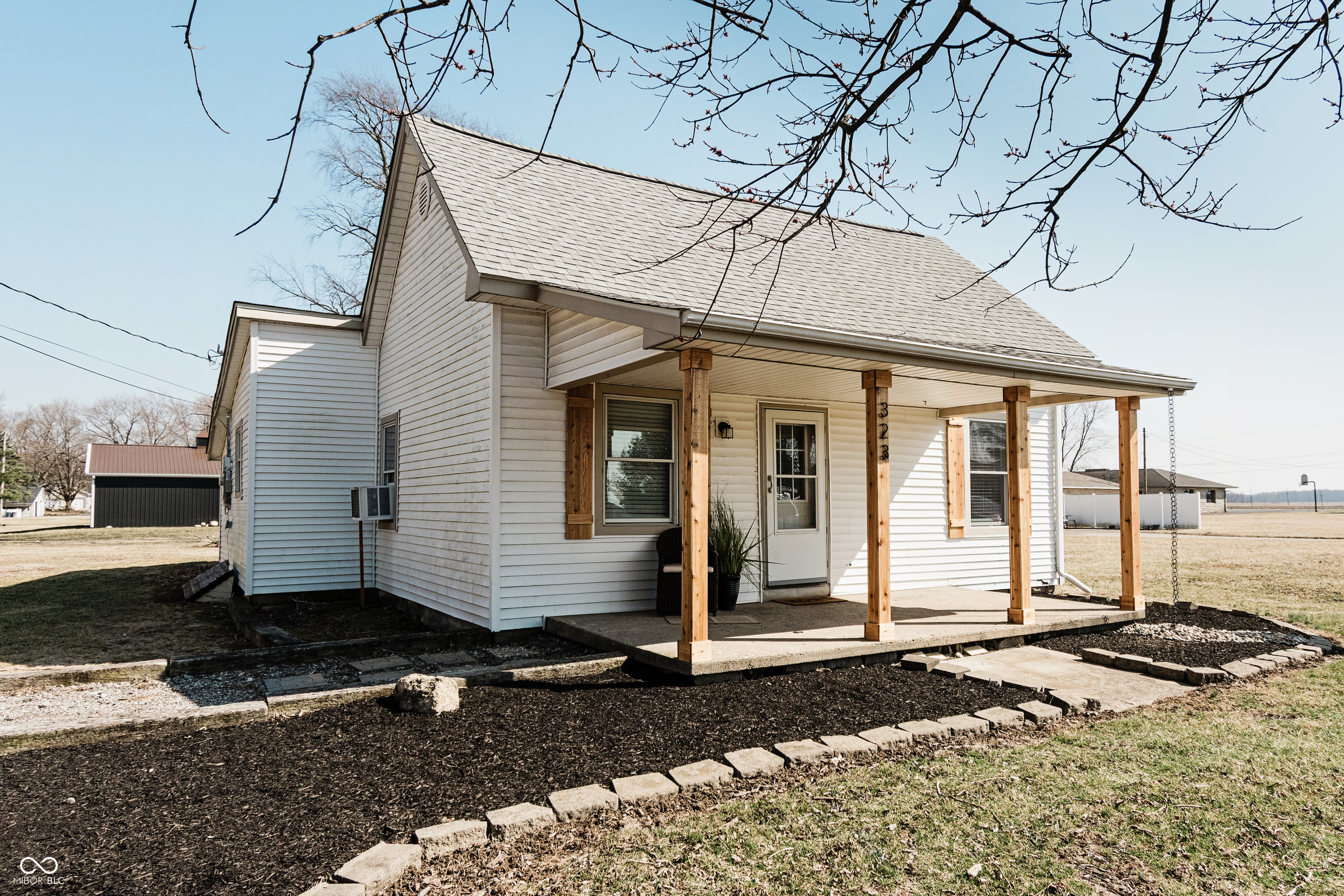 Listing image 5