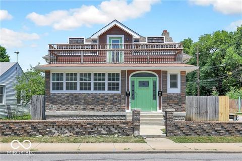 Photo of 320 W 29th Street, Indianapolis, IN 46208 (MLS # 22083310)