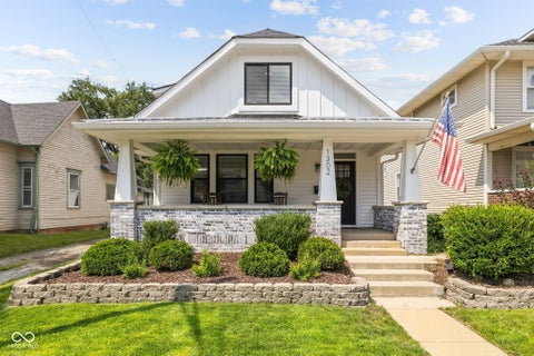 4 beds bed, 2.5 baths bath property at 1302 E Vermont Street, Indianapolis, IN 46202