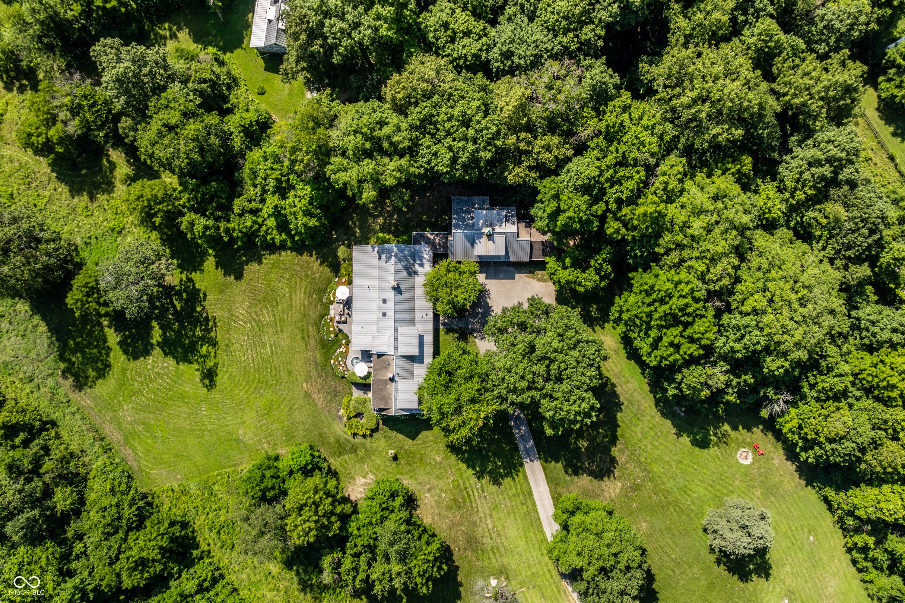9102 W 82nd Street