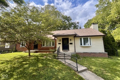 1542 E Edwards Avenue Indianapolis IN 46227