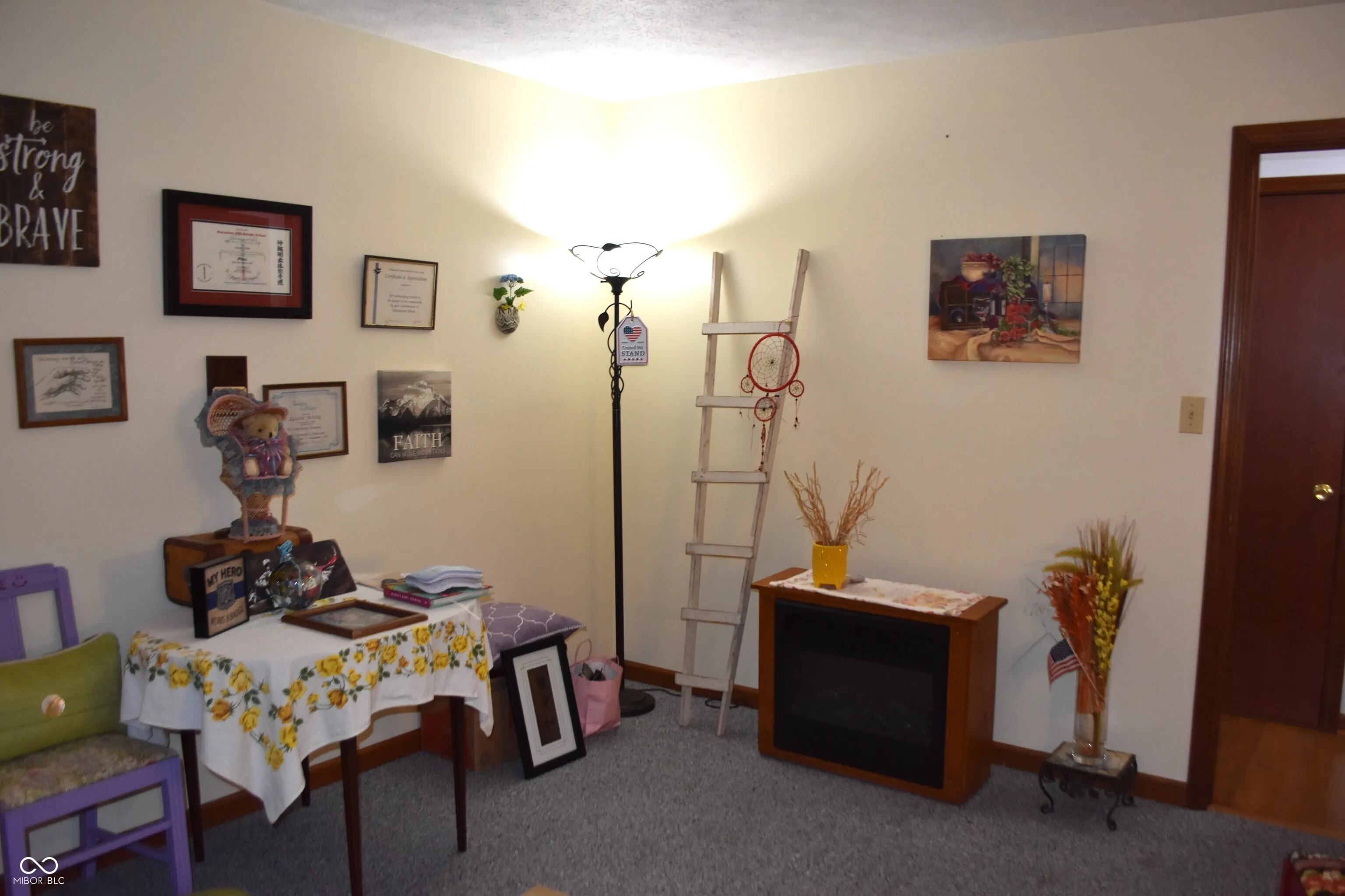 Indianapolis, Indiana 46237, United States, 3 Bedrooms Bedrooms, ,2 BathroomsBathrooms,Residential,Active,196488