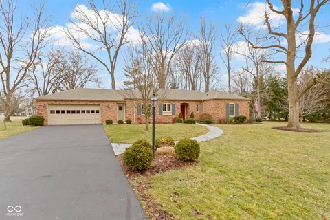 7481 Holliday Drive E, Indianapolis, IN 46260 - MLS#: 22025573