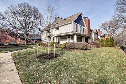 Photo of 1322 N Alabama Street #D, Indianapolis, IN 46202 (MLS # 22078841)