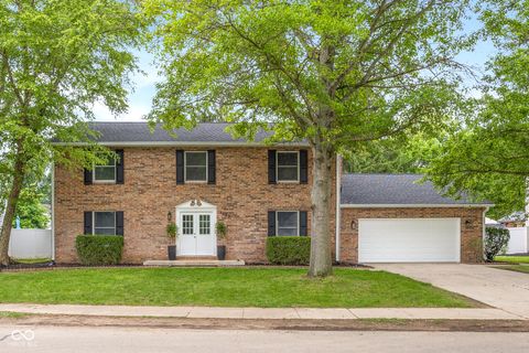 1127 Junco Drive Columbus IN 47203