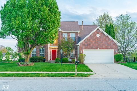 Photo of 12541 Tealwood Drive, Indianapolis, IN 46236 (MLS # 22096351)