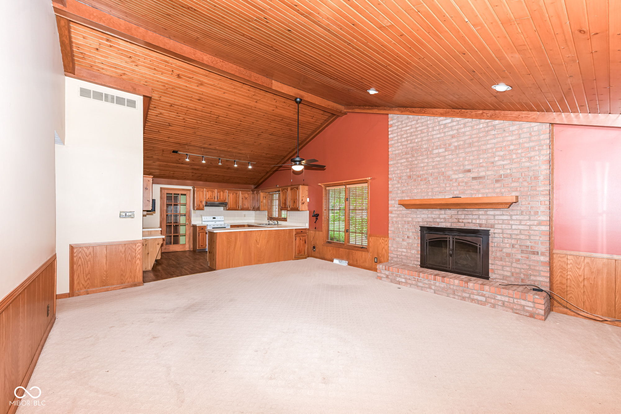7062 W Christian Drive