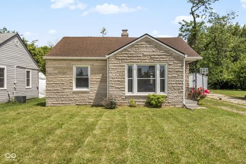 Photo of 1413 Wallace Avenue, Indianapolis, IN 46201 (MLS # 22103743)
