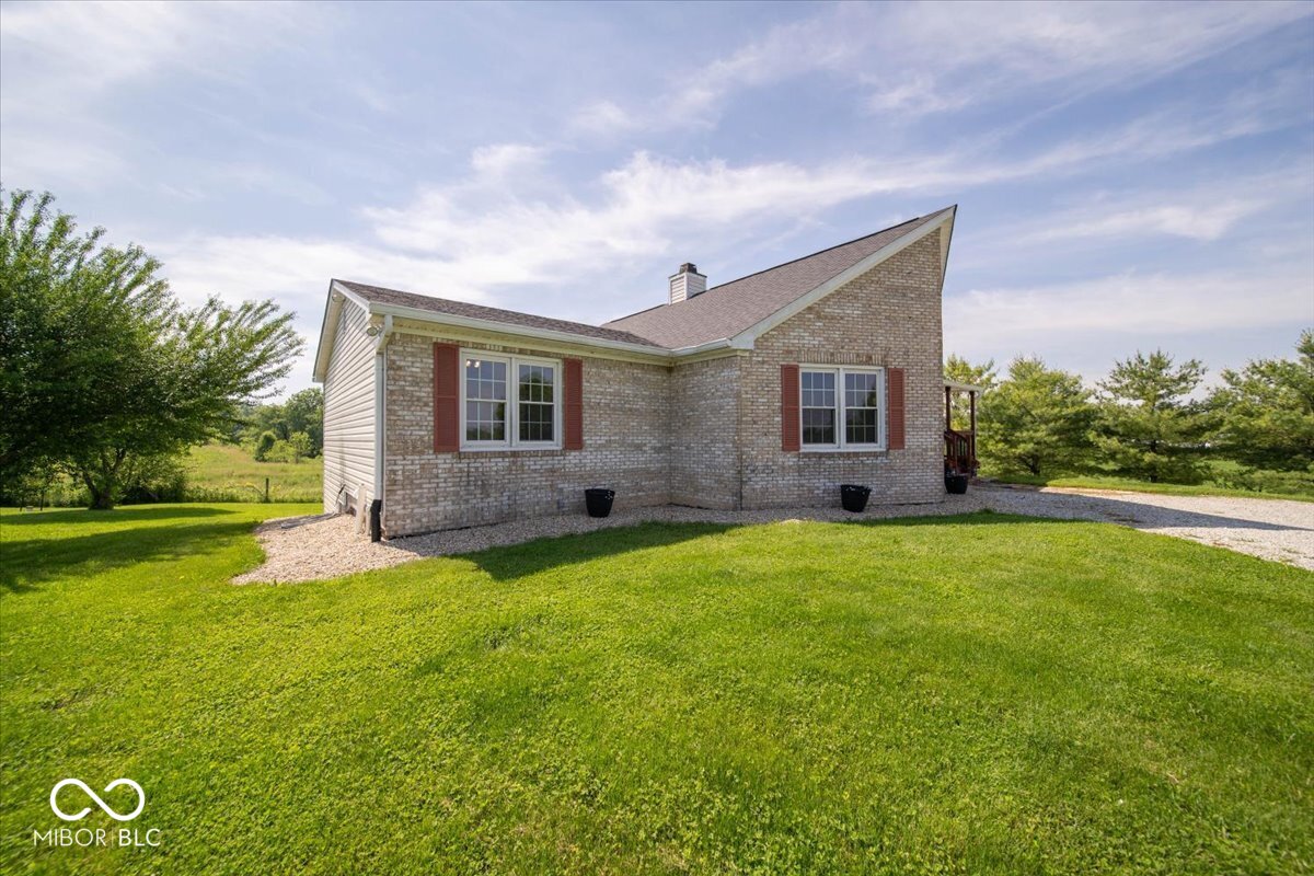 22642 State Road 37 N