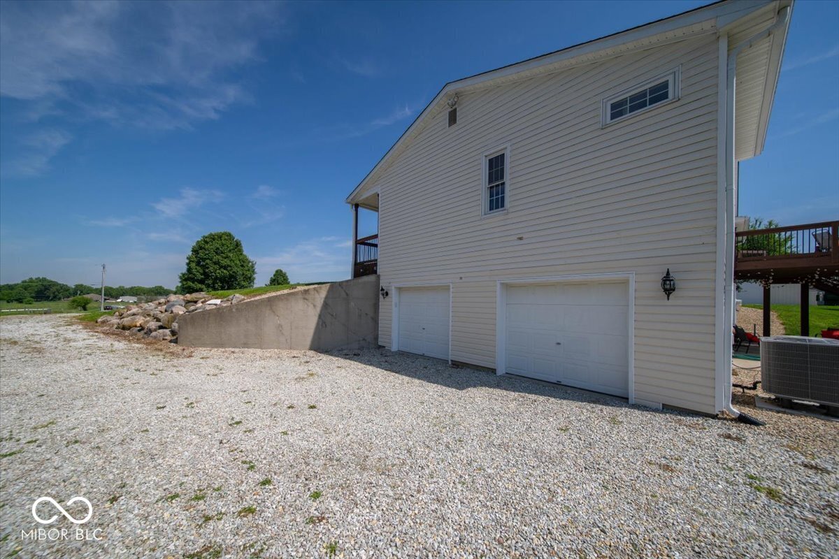 22642 State Road 37 N