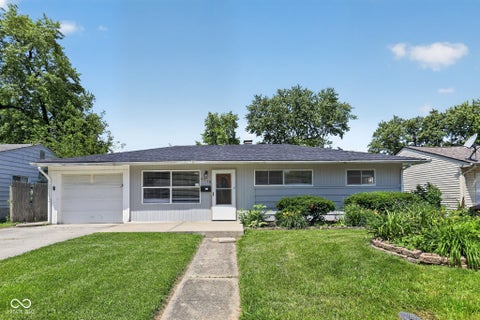 Photo of 4918 N Katherine Drive, Indianapolis, IN 46226 (MLS # 22083579)