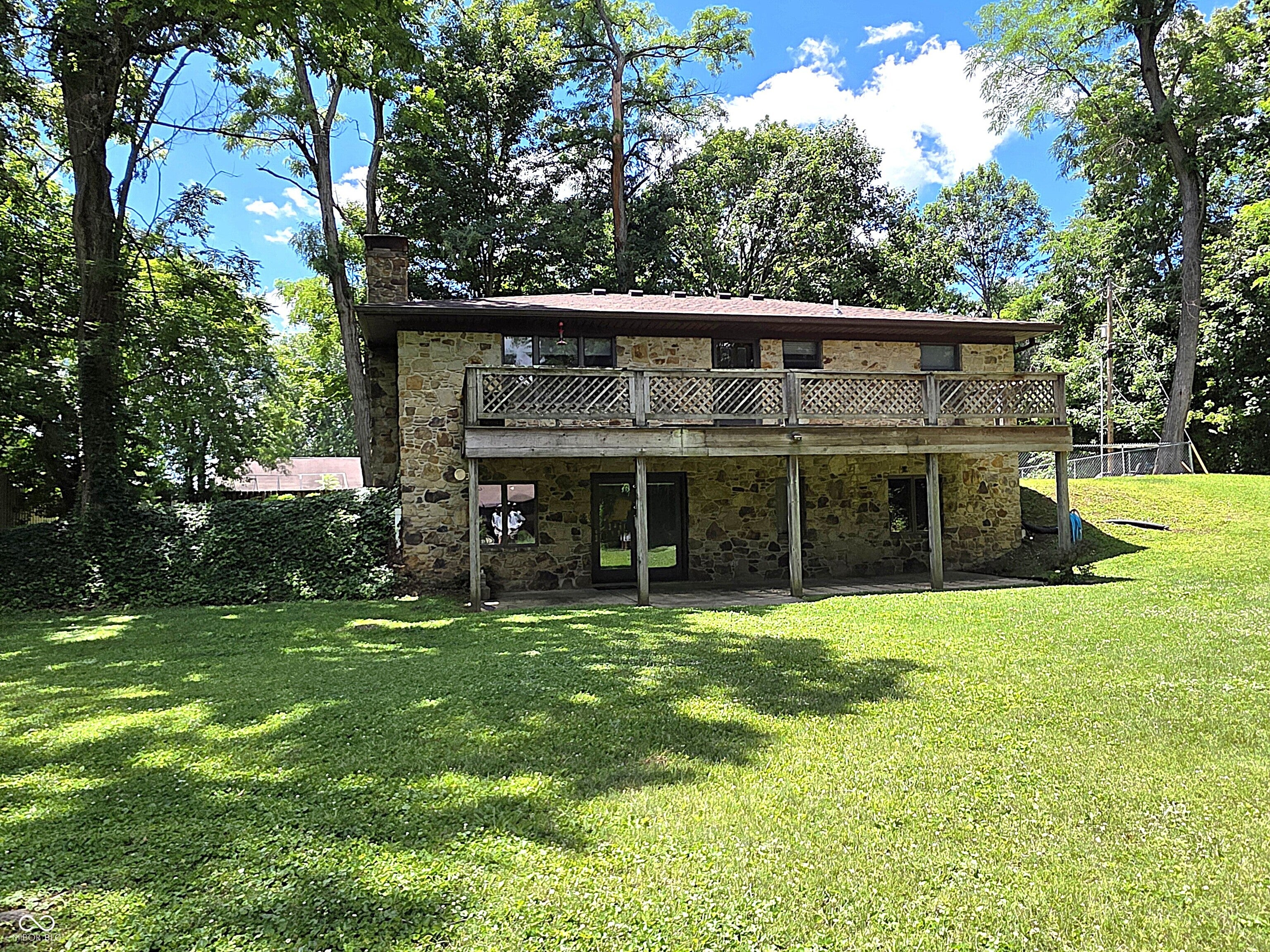4906 E State Road 144