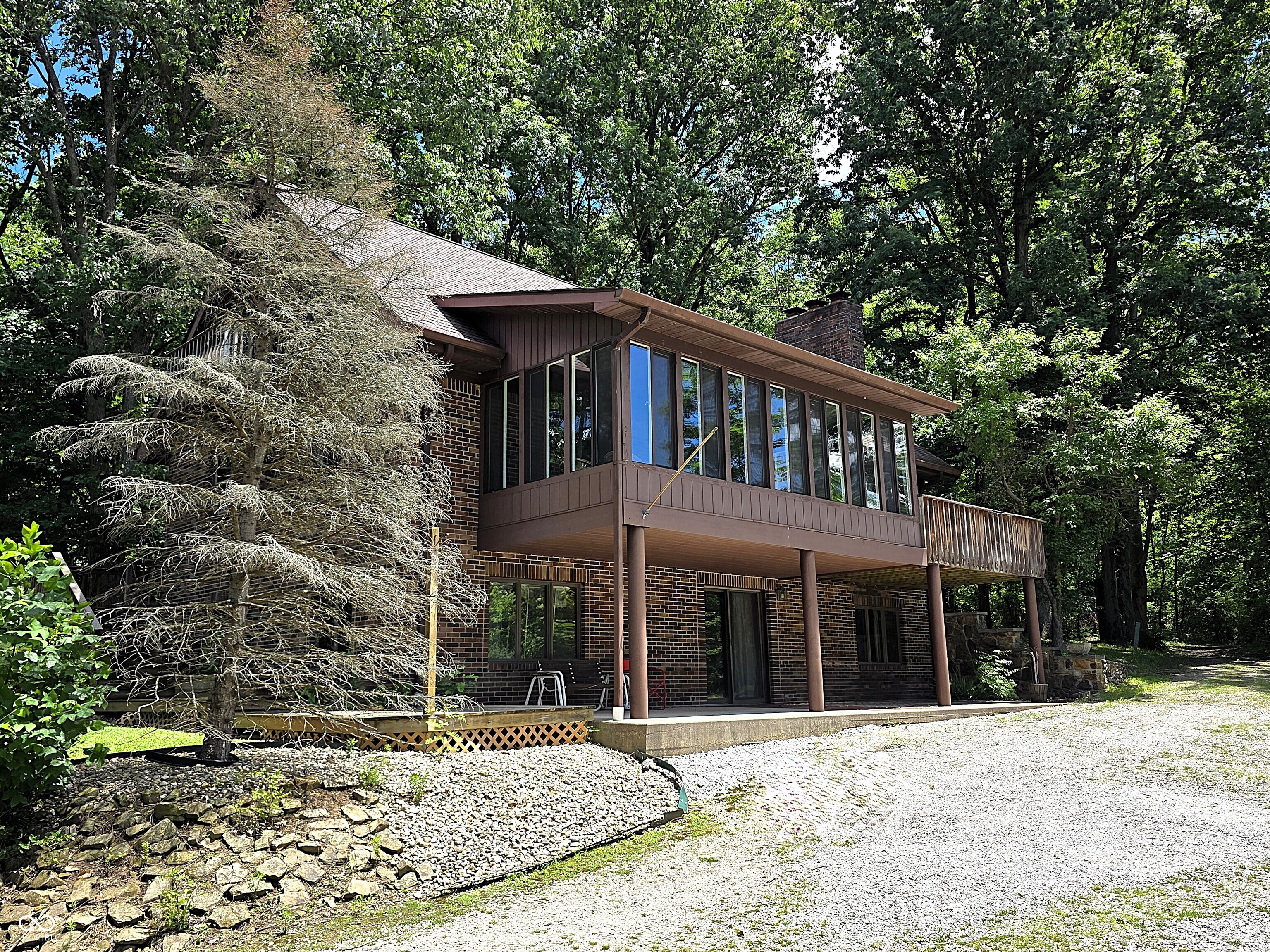 4906 E State Road 144