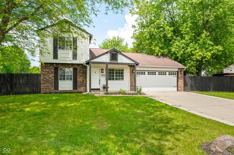 8416 Buckingham Drive Columbus IN 47201