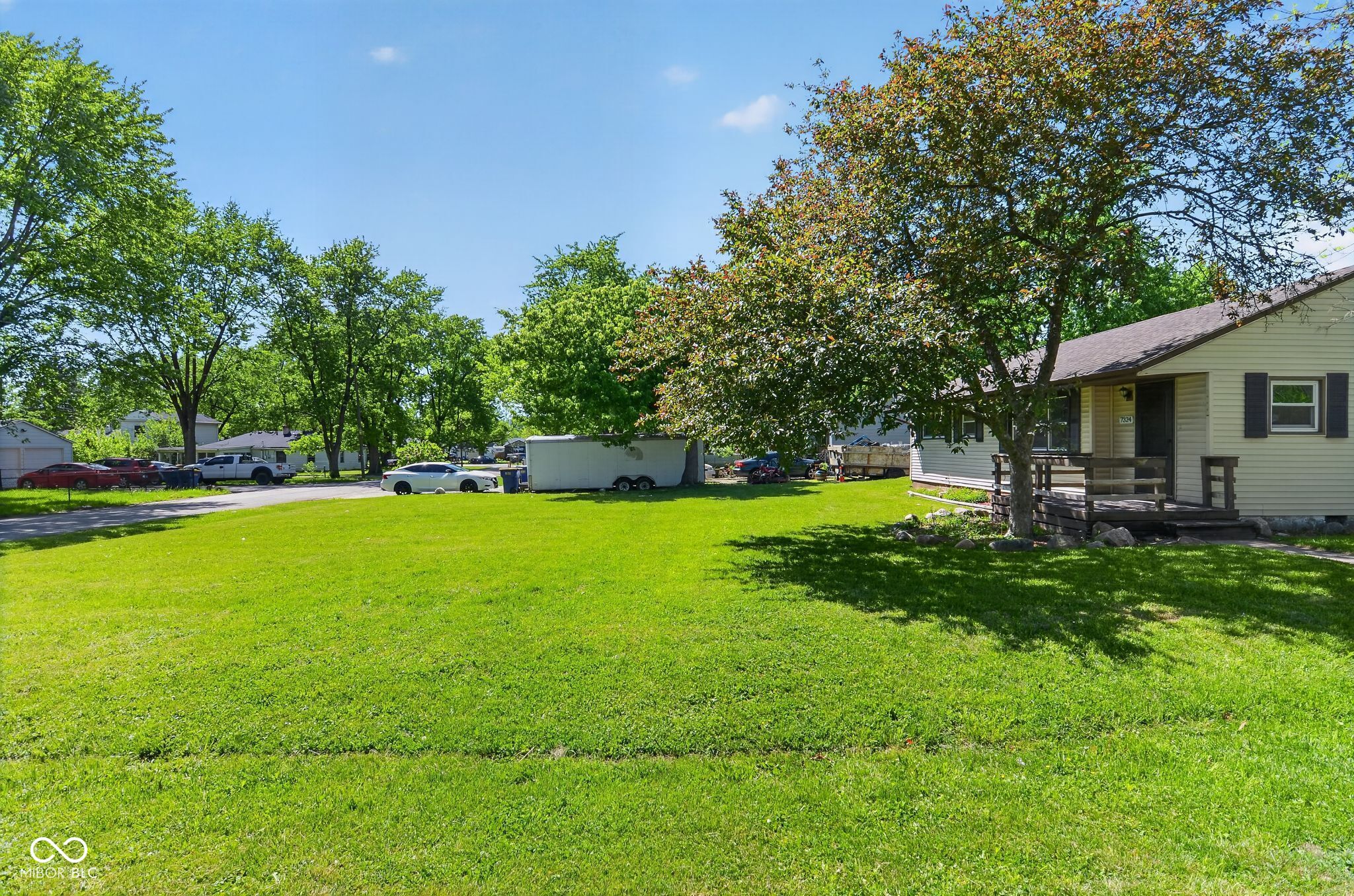 7324 North Drive