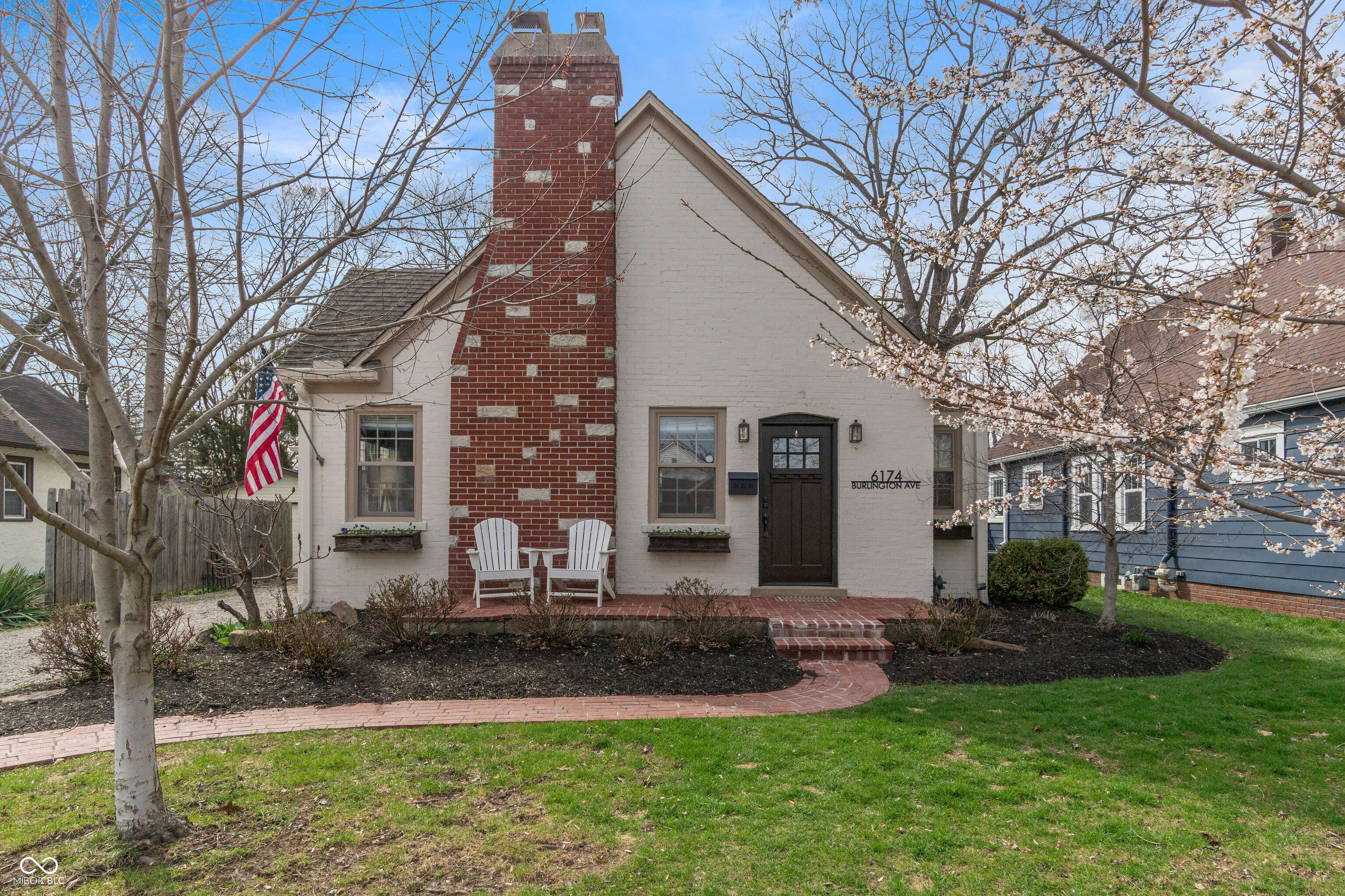 6174 Burlington Avenue