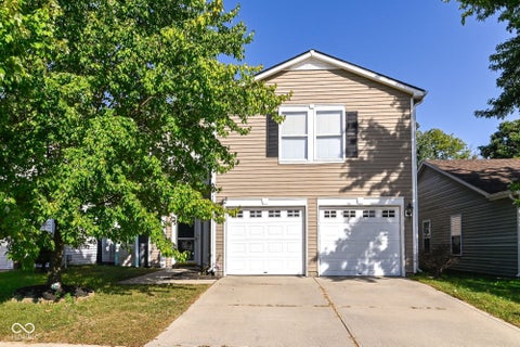 Photo of 14352 Cuppola Drive, Noblesville, IN 46060 (MLS # 22123985)