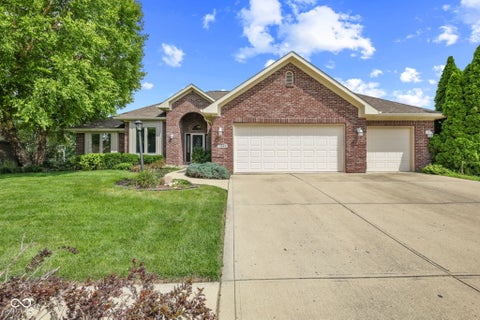 Photo of 7435 Rooses Drive, Indianapolis, IN 46217 (MLS # 22119768)