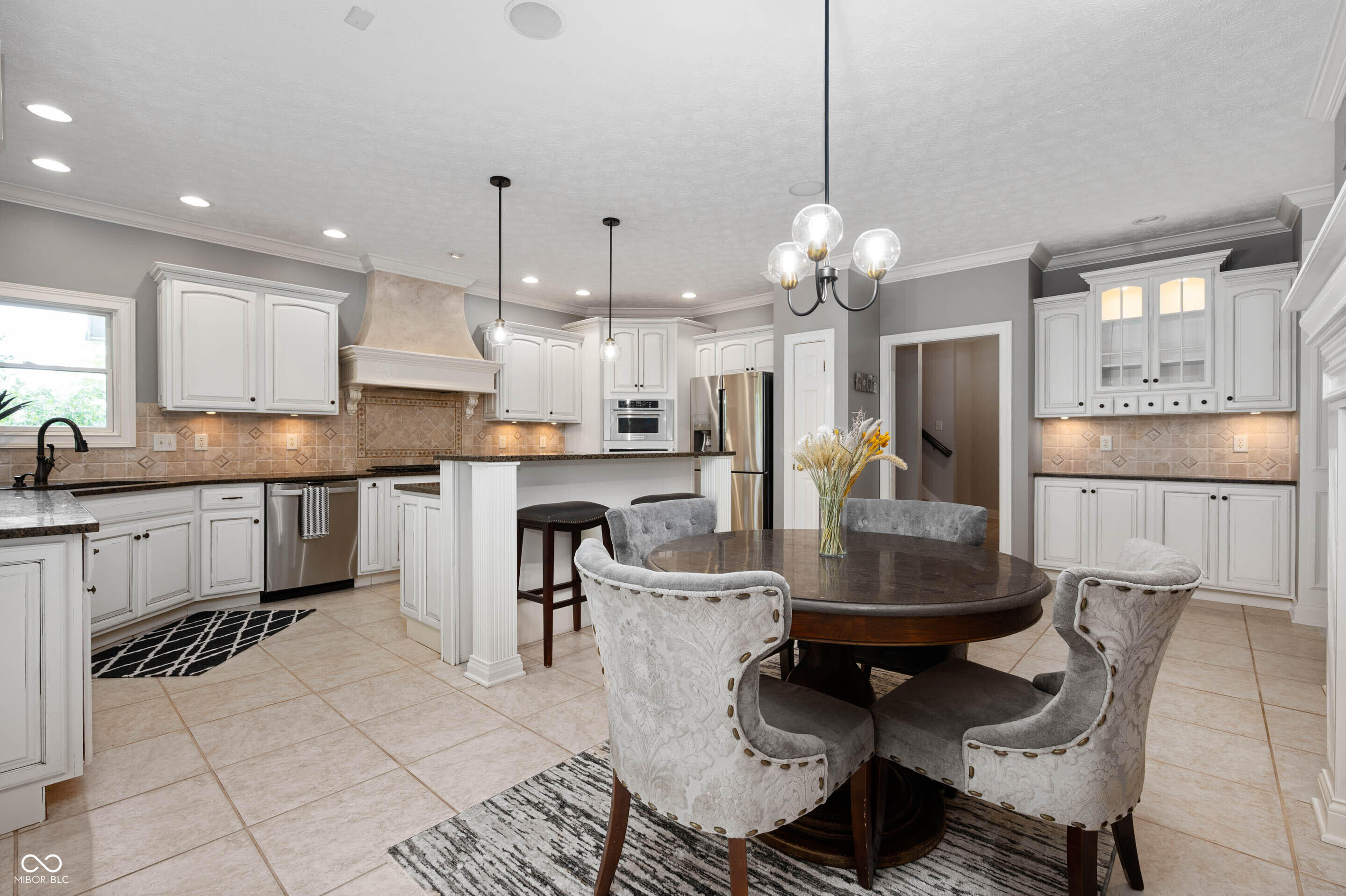 5281 Oakbrook Drive