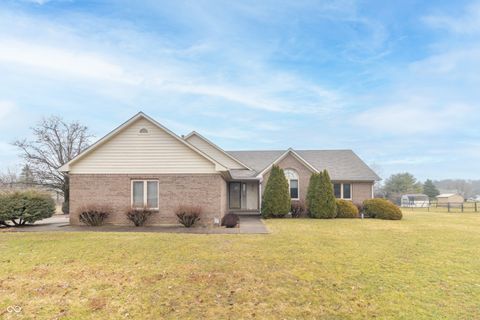385 N Summerfield Drive Greenfield IN 46140